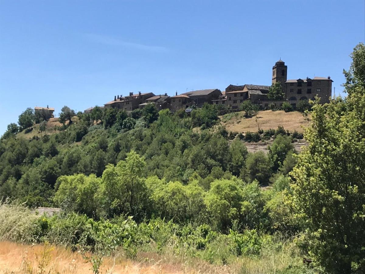 Vistas a la Montaña en un Pueblo con Encanto. El Pueyo de Araguás Exterior foto
